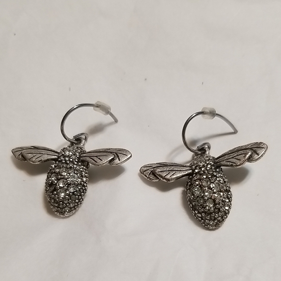 BUMBLE BEE EARRINGS, 5/8" X 7/8", Clear Rhinestones In Silvertone, EUC - Picture 1 of 4